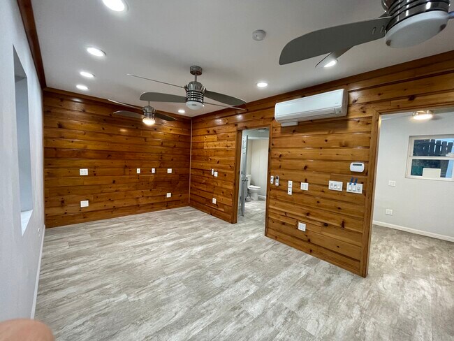 More details for 3193 Imperial Ave, San Diego, CA - Retail for Sale