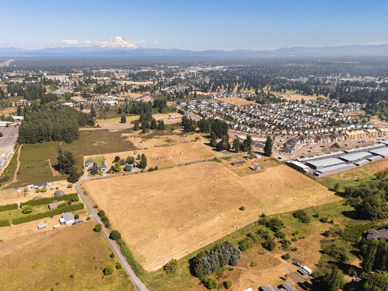 14747 Berry Valley Rd SE, Yelm, WA à vendre - Aérien - Image 2 de 3