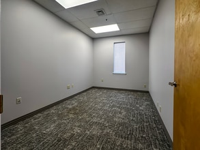 210 Pomeroy Ave, Meriden, CT for lease Interior Photo- Image 2 of 18