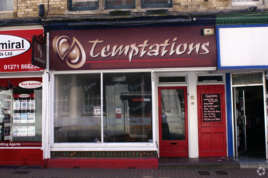 111 High St, Ilfracombe à vendre - Photo du bâtiment - Image 2 de 24