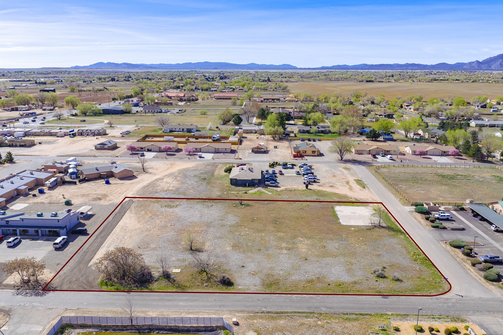 399-443 W Palomino Rd, Chino Valley, AZ for sale Primary Photo- Image 1 of 34