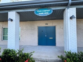 4063 N Goldenrod Rd, Winter Park, FL for lease Interior Photo- Image 1 of 7