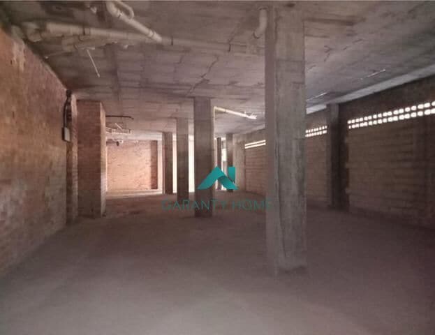 Commerce de détail dans Camas, Sevilla à louer Photo intérieure- Image 1 de 3