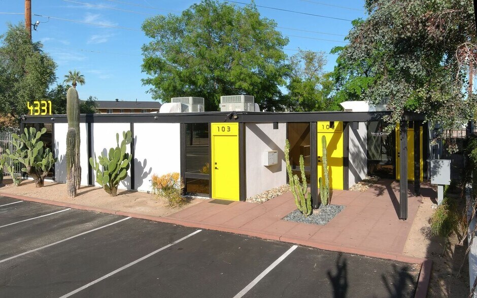 4331 N 12th St, Phoenix, AZ à louer - Photo du bâtiment - Image 3 de 46