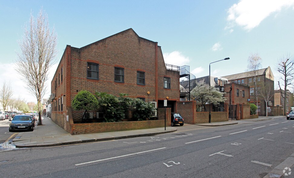 92 Lots Rd, Londres à louer - Photo du bâtiment - Image 3 de 22
