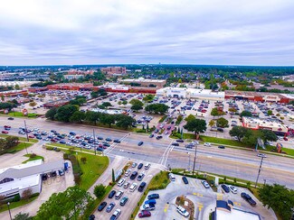 Plus de détails pour 7502-7950 W FM-1960, Houston, TX - Commerce de détail à louer
