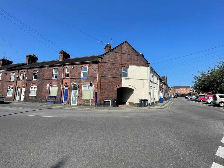 25-27 Well St, Newcastle à vendre - Photo du bâtiment - Image 3 de 18