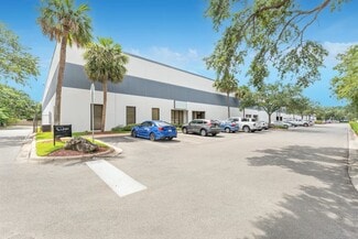 More details for 7600 Kingspointe Pky, Orlando, FL - Industrial for Lease