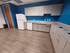 3928 Pender Dr, Fairfax, VA for lease Building Photo- Image 1 of 6