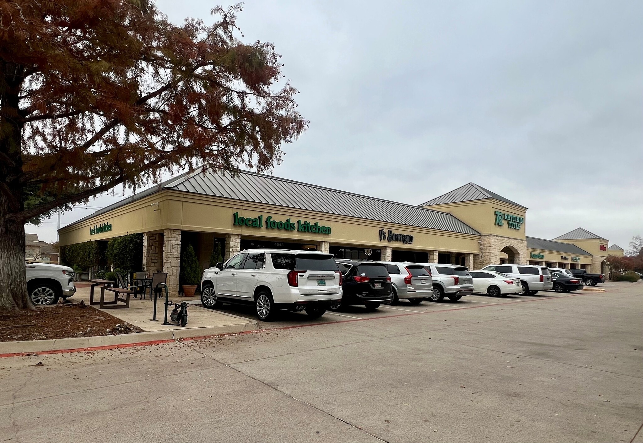 4500-4548 Hartwood Dr, Fort Worth, TX for lease Primary Photo- Image 1 of 6