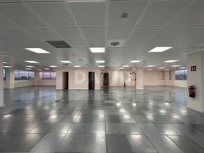 Office in Barcelona, Barcelona for lease Interior Photo- Image 2 of 11