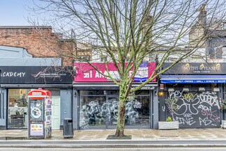 Plus de détails pour 44 Chalk Farm Rd, Londres - Commerce de détail à louer