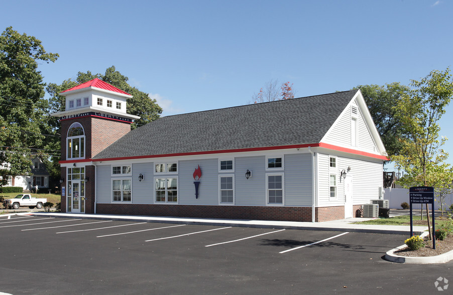 774 Farmington Ave, Bristol, CT for lease - Building Photo - Image 2 of 7