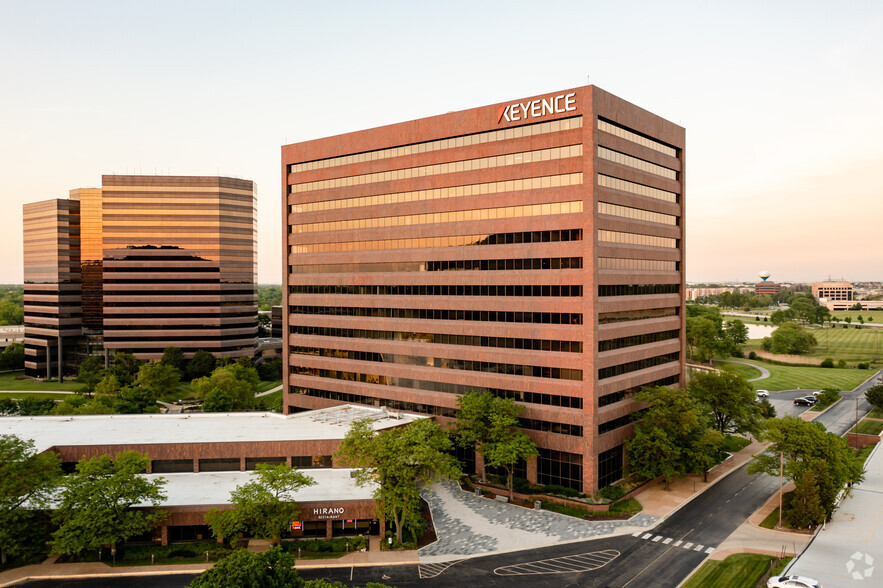 500 Park Blvd, Itasca, IL for sale - Primary Photo - Image 1 of 1