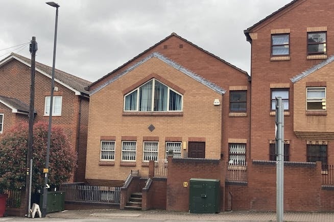 108-112 Windsor Rd, Slough for sale - Building Photo - Image 3 of 19