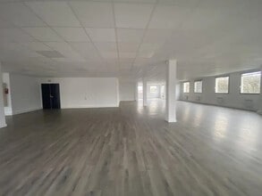 Office in Chevilly-Larue for sale Interior Photo- Image 2 of 11