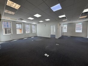 100 Livingston St, Brooklyn, NY for lease Interior Photo- Image 2 of 14