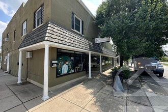 301 Superior St, Rossford, OH for lease Interior Photo- Image 1 of 1