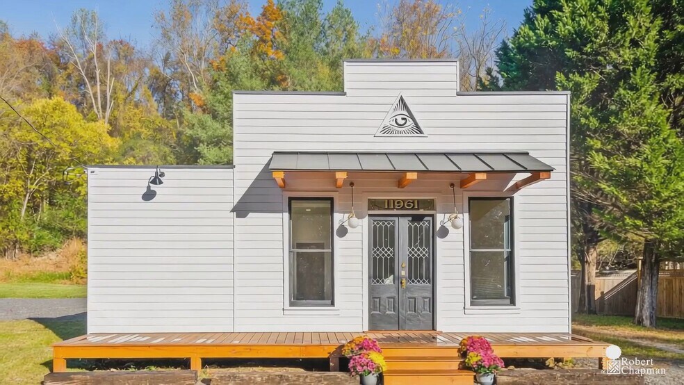 11961 Lee Hwy, Sperryville, VA à vendre - Vidéo sur l’inscription commerciale - Image 2 de 14