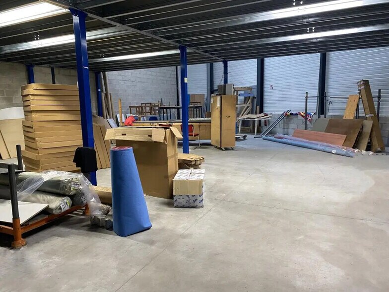 Flex in COURCOURONNES for sale - Interior Photo - Image 2 of 5