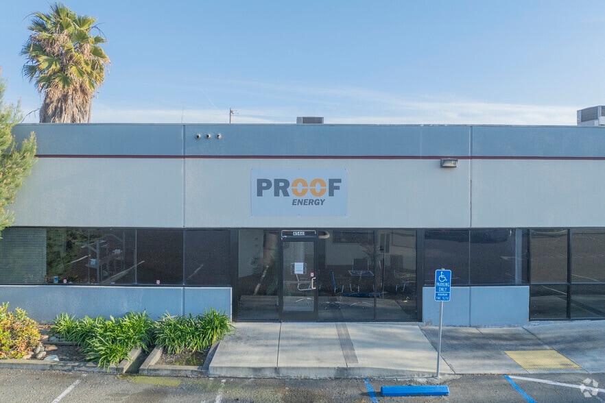 45445-45461 Warm Springs Blvd, Fremont, CA for lease - Building Photo - Image 3 of 12