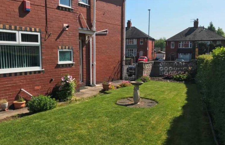 225 Blurton Rd, Stoke On Trent à vendre - Photo intérieure - Image 2 de 2