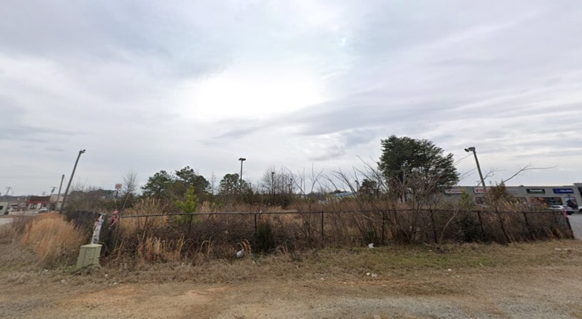 Simuel Rd, Spartanburg, SC for lease Building Photo- Image 1 of 4