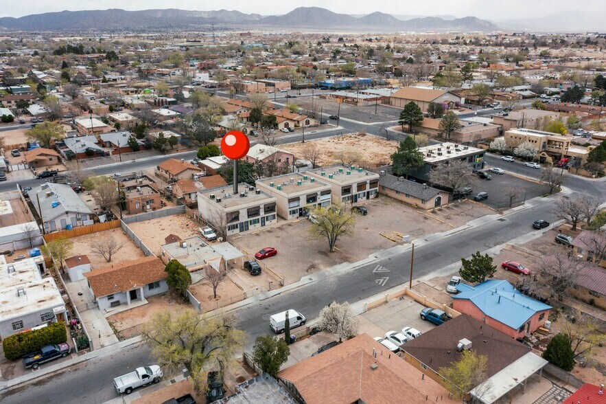 328 Grove St SE, Albuquerque, NM for sale - Aerial - Image 2 of 8