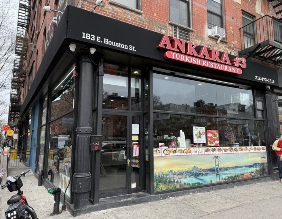 183 E Houston St, New York, NY for lease Primary Photo- Image 1 of 2