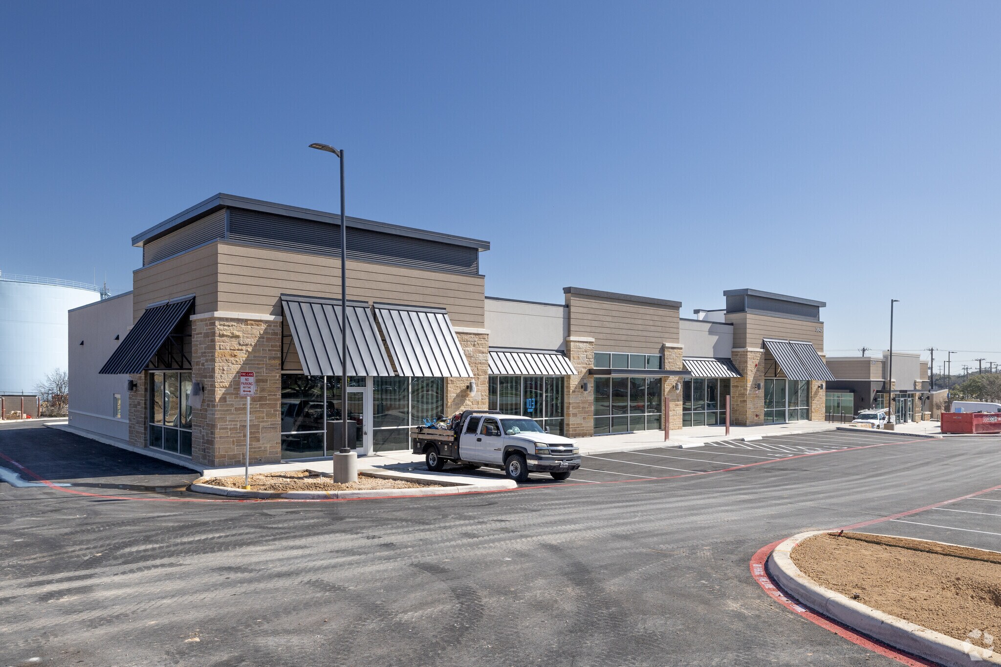 3643-3647 E Evans Rd, San Antonio, TX for lease Primary Photo- Image 1 of 7