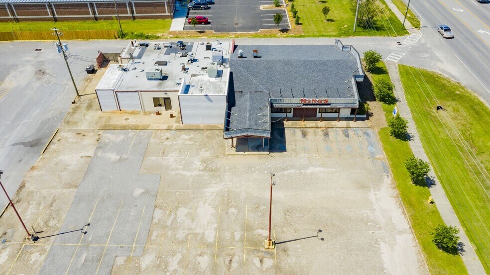 929 Highway 43, Saraland, AL à vendre - Photo du bâtiment - Image 2 de 16