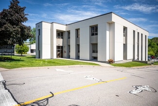 More details for 105 Sockanosset Cross Rd, Cranston, RI - Office, Office/Retail for Lease