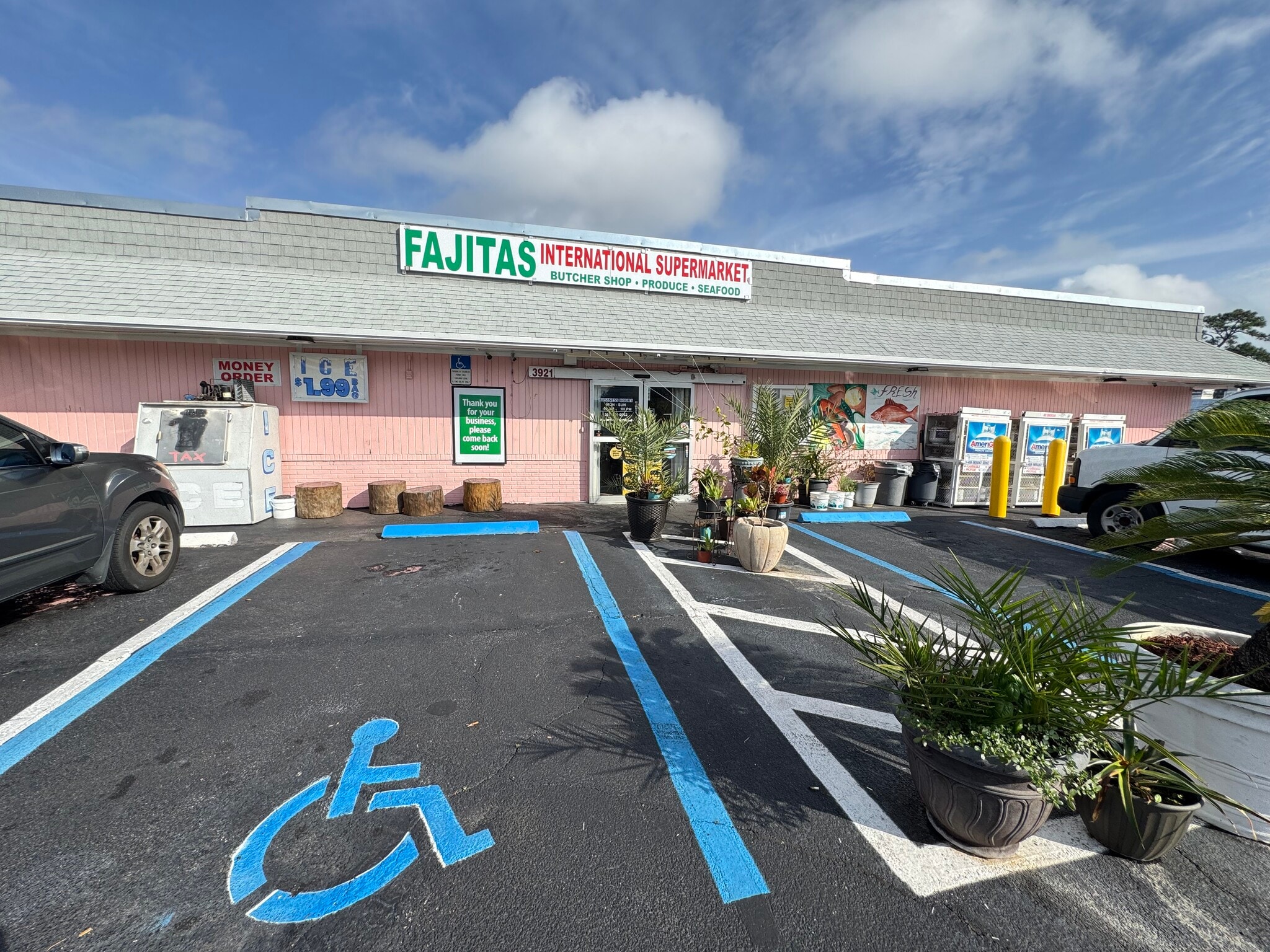 10th Ave, Lake Worth, FL for sale Primary Photo- Image 1 of 37