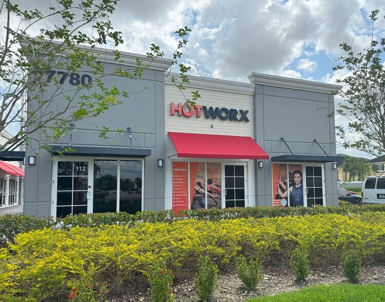 7780 Griffin Rd, Davie, FL à louer - Photo du bâtiment - Image 1 de 4