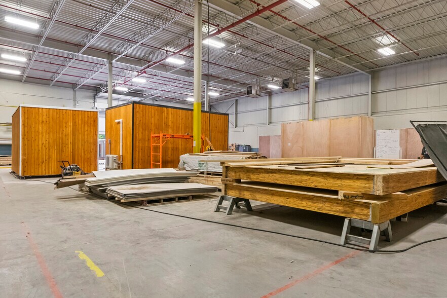 47 Morton Av E, Brantford, ON à louer - Photo intérieure - Image 3 de 13