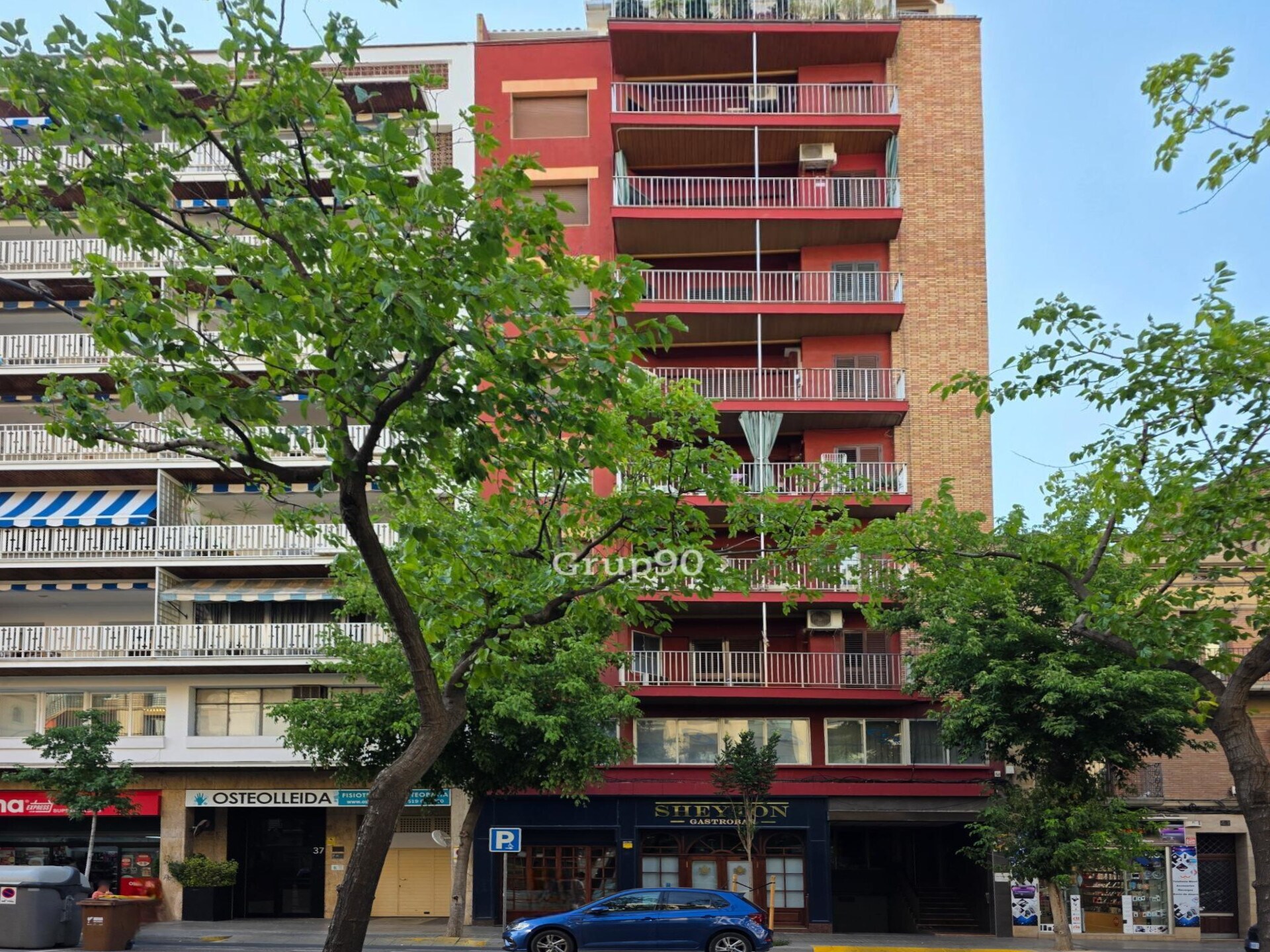 Immeuble residentiel dans Lleida, Lérida à vendre Photo du bâtiment- Image 1 de 2