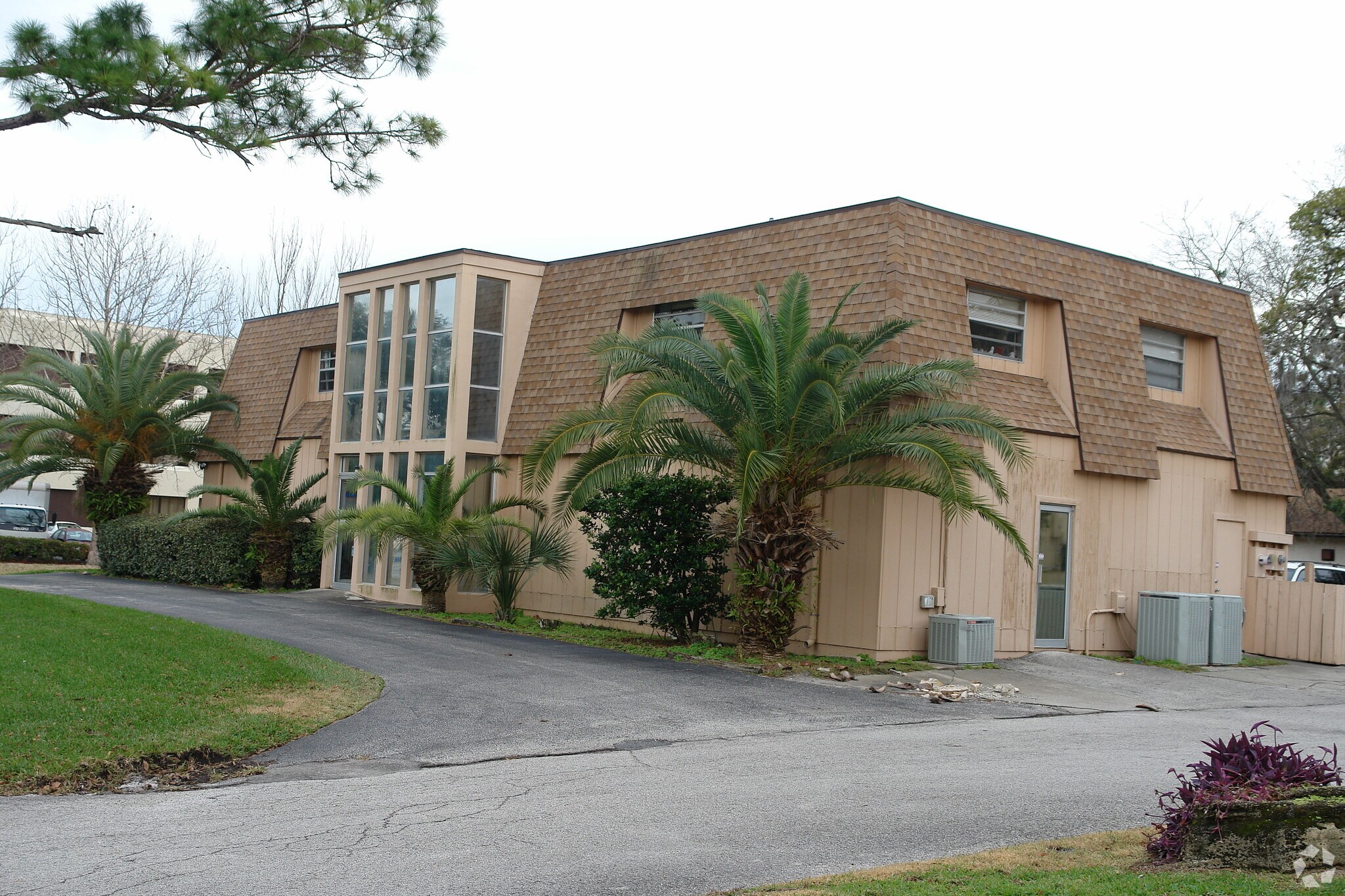 525 Shadow Lakes Blvd, Ormond Beach, FL for sale Primary Photo- Image 1 of 20