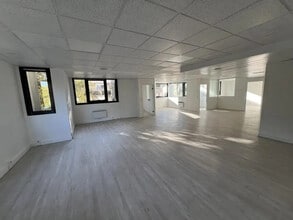 Bureau dans Boulogne-Billancourt à vendre Photo intérieure- Image 1 de 2