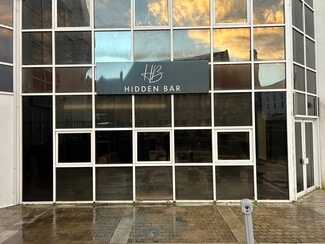 Plus de détails pour 13 Keith St, Hamilton - Commerce de détail à louer