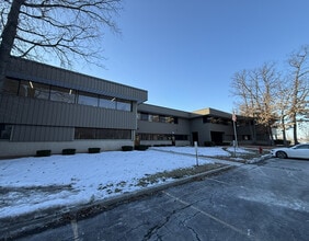 5111-5121 S 9th St, Milwaukee, WI for lease Building Photo- Image 2 of 9