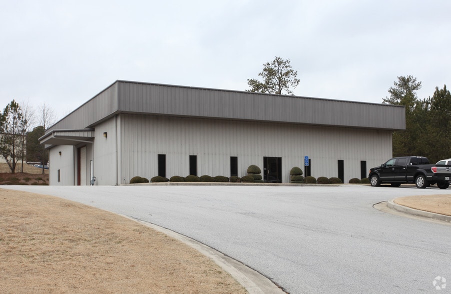 205 Camden Industrial Pky NW, Conyers, GA for sale - Primary Photo - Image 2 of 16