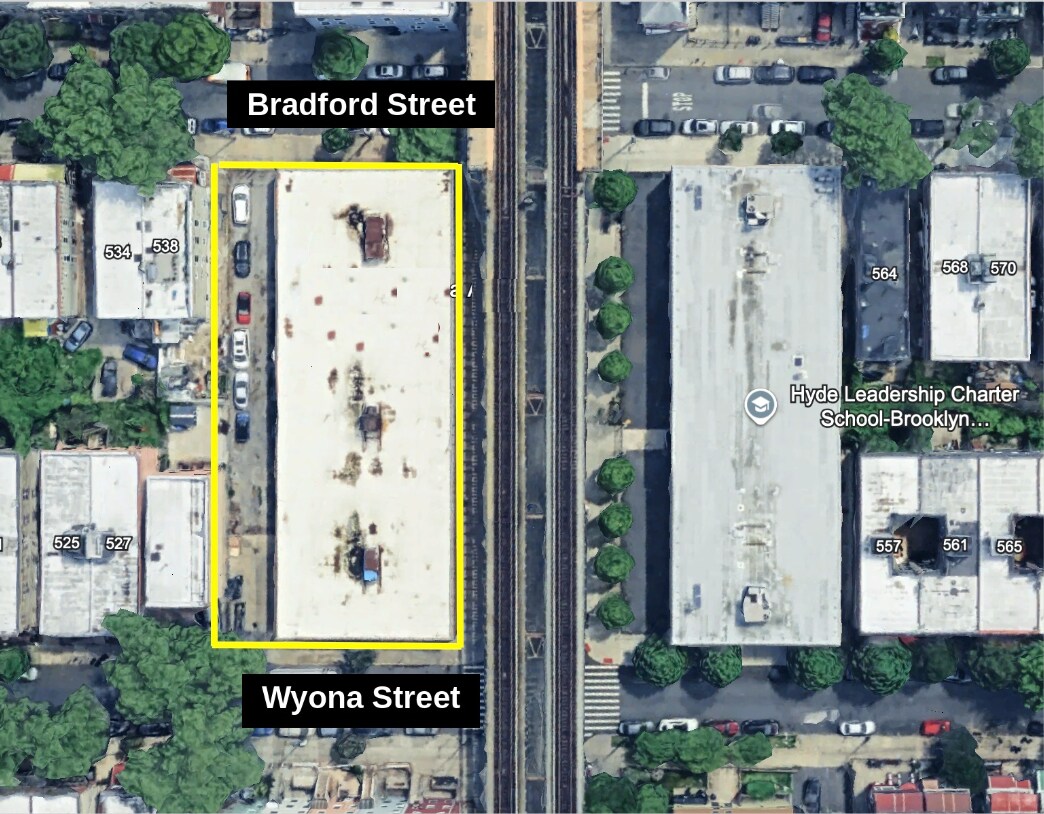 697 Wyona St, Brooklyn, NY for sale Primary Photo- Image 1 of 13