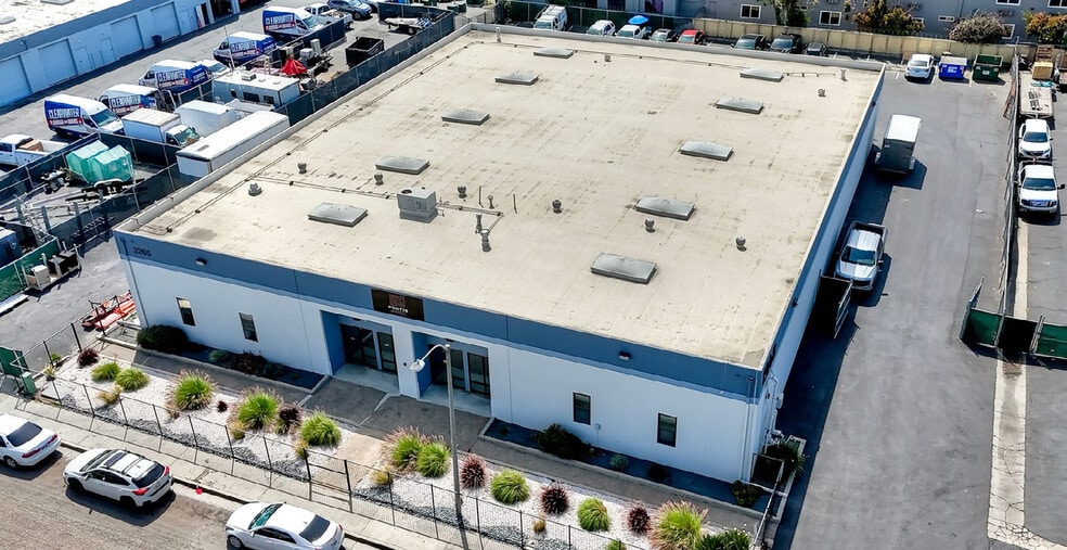 3265 Production Ave, Oceanside, CA for lease - Building Photo - Image 1 of 14