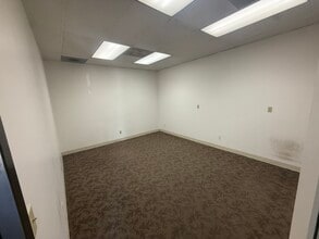 4100 S West Temple, Salt Lake City, UT for lease Interior Photo- Image 2 of 3