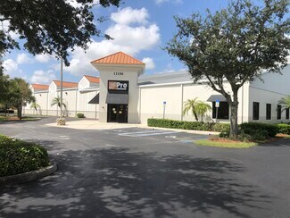 Plus de détails pour 12180 Metro Pky, Fort Myers, FL - Industriel à louer