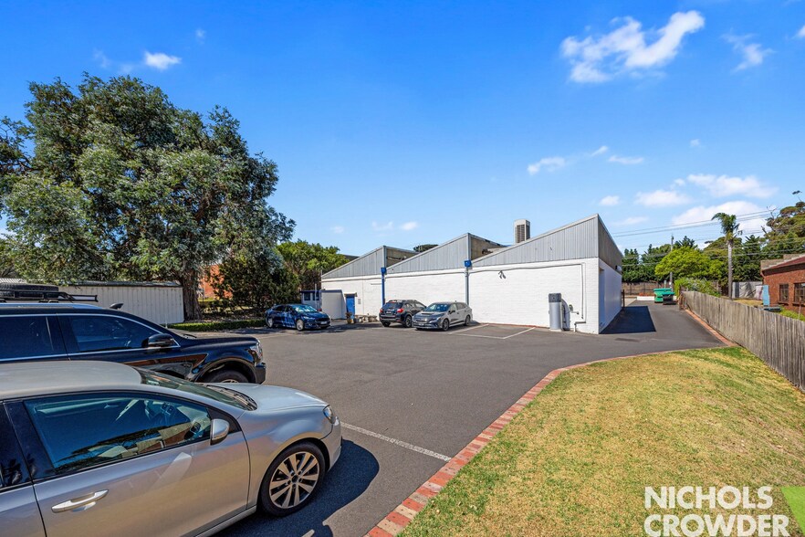 309 Reserve Rd, Cheltenham for sale - Building Photo - Image 3 of 8