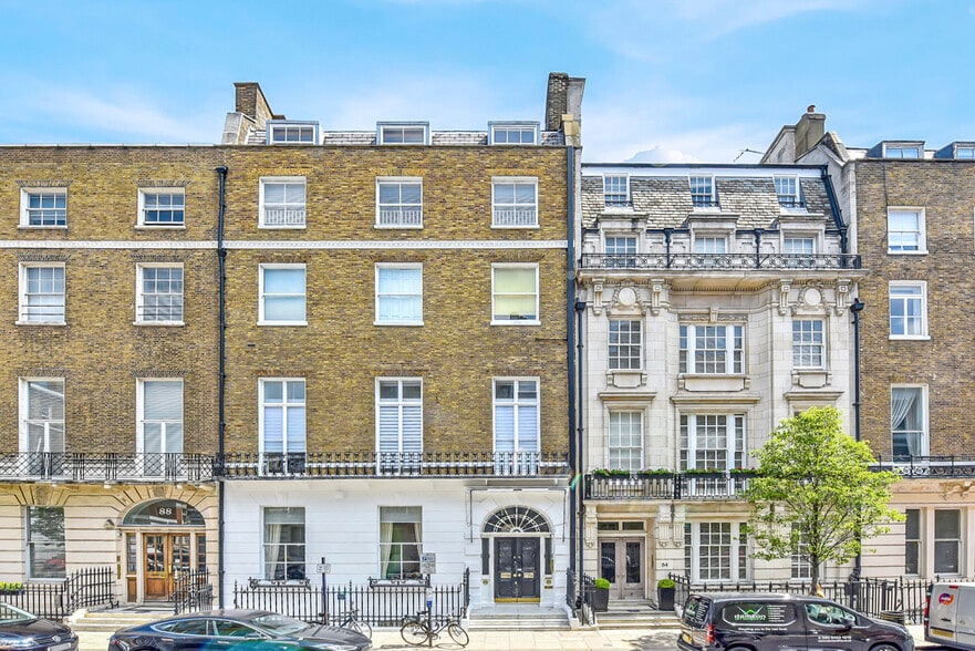 86 Harley St, London for lease - Building Photo - Image 2 of 8