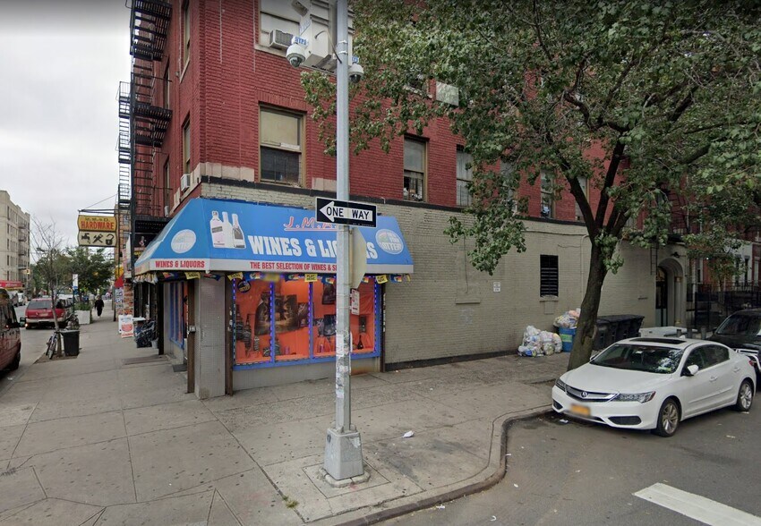 121 E 183rd St, Bronx, NY for lease - Building Photo - Image 1 of 7
