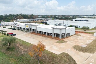 680 N FM 3083 Rd W, Conroe, TX - Aerial  map view