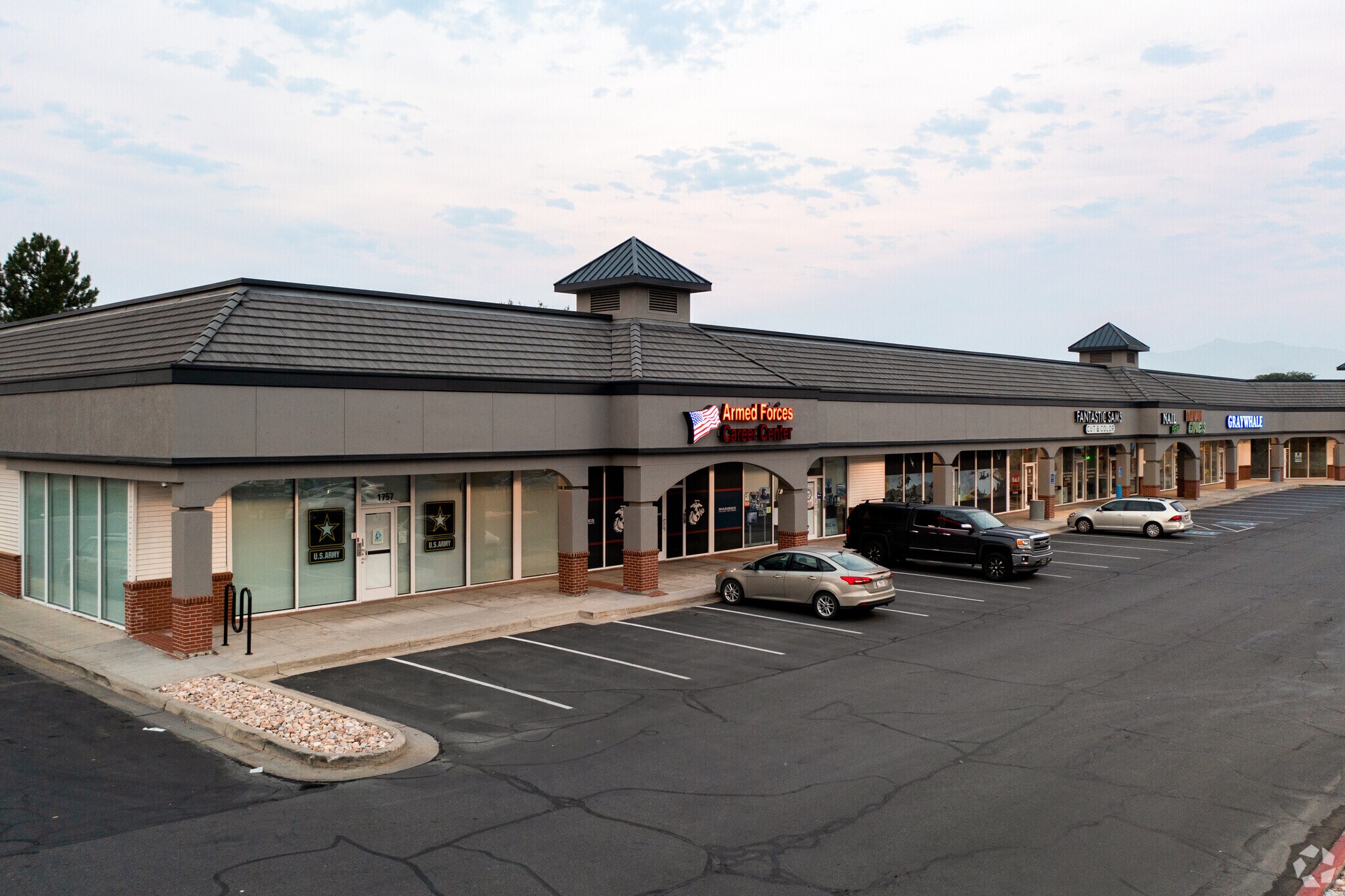 1759-1935 W 4700 S, Salt Lake City, UT à louer Photo du bâtiment- Image 1 de 24